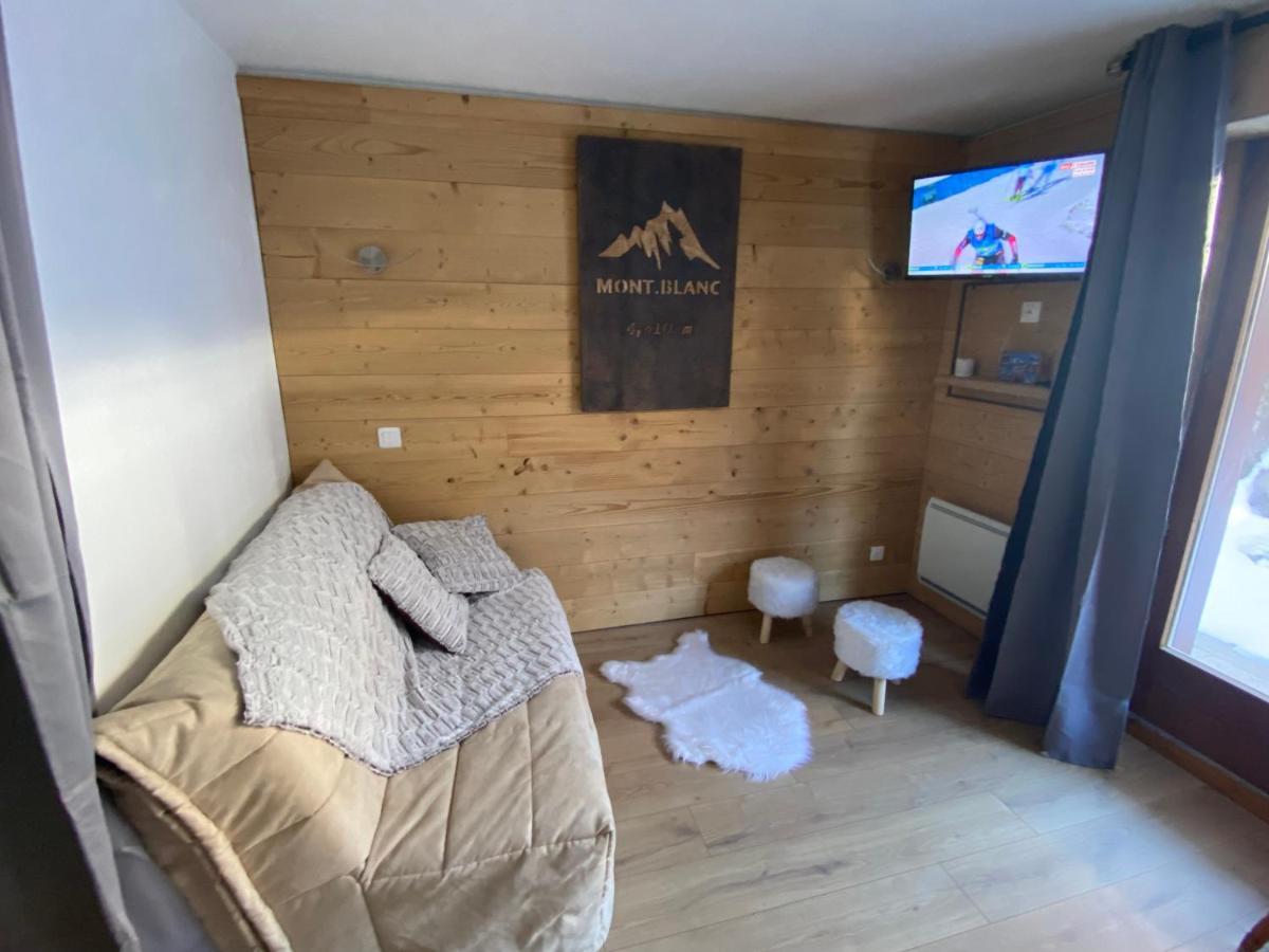 Chaleureux Appartement Renove Ambiance Chalet Praz-sur-Arly Exterior foto
